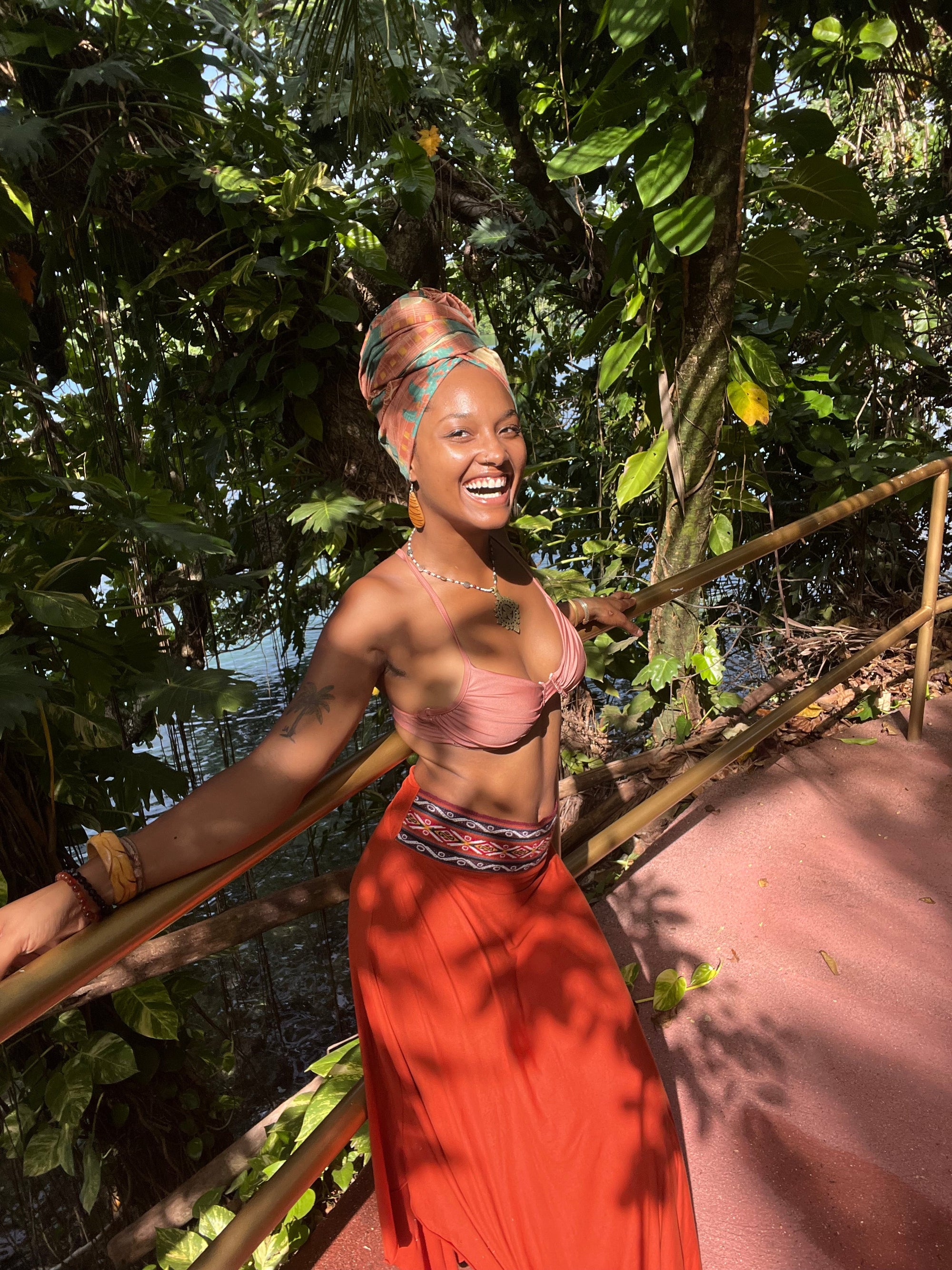 What is the link between clothing and confidence?